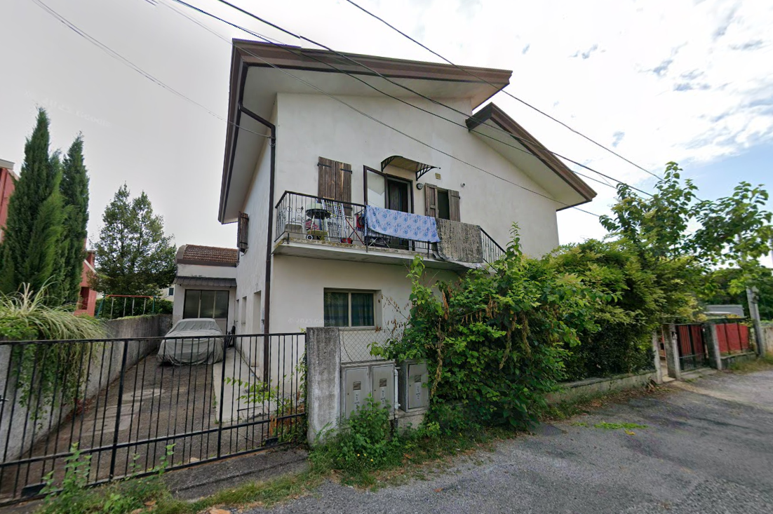 2025/11/05 Pordenone Proc. 48/2023, Lotto 1