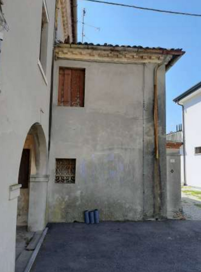 2026/01/29 Mogliano veneto Proc. 275/2021, Lotto 7