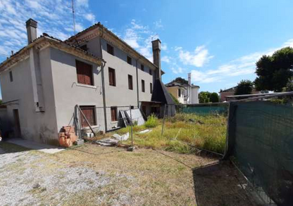 2026/01/29 Mogliano veneto Proc. 275/2021, Lotto 7